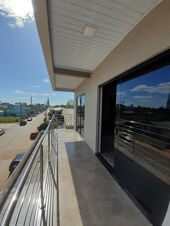 Apt novo completo no centro da cidade. Ametista do Sul Exterior foto
